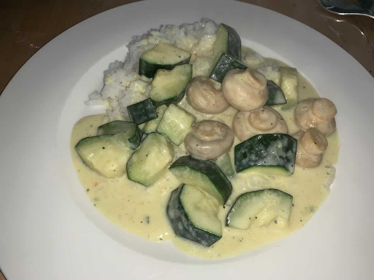 Zucchini mit Reis